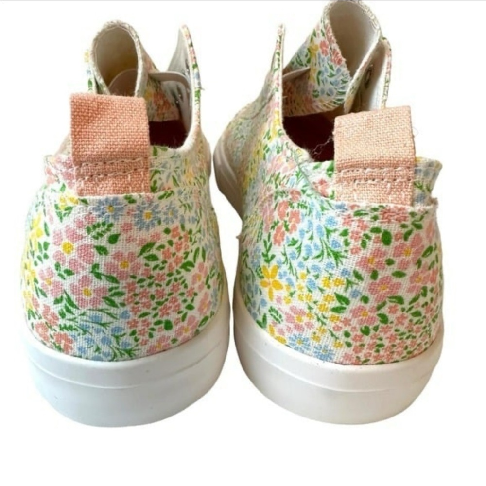 SERRA Spring Floral Ladies Canvas Slip on Sneakers Size 9 NIB - Picture 4 of 5